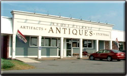 100214-ri-antiques-mall-250x150.jpg - 11895 Bytes
